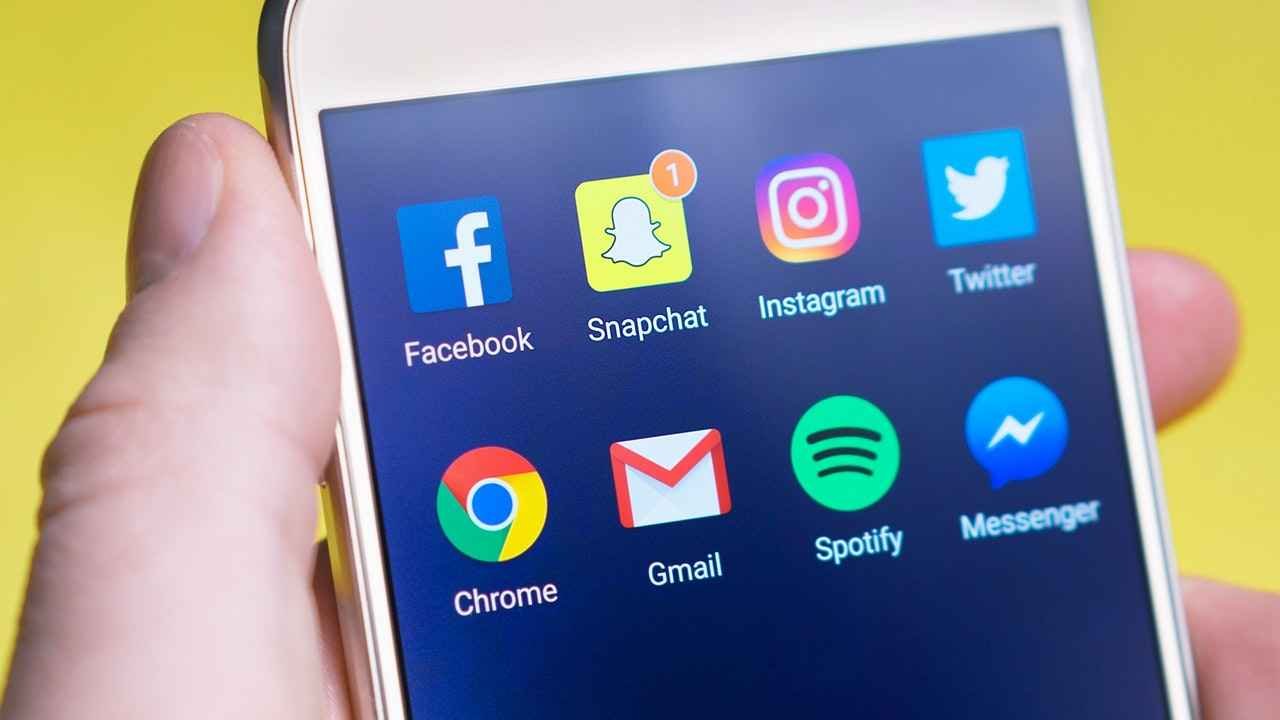 promote local business online on social media